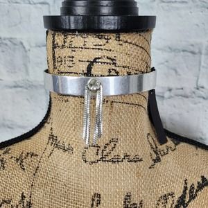 Jenny Bird Chocker jewelry silver color and leather A26C